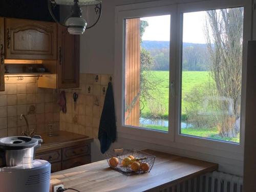 кухня, Gite au coeur de la nature in Монліо-е-Сорсель