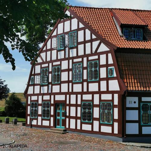 Heritage House