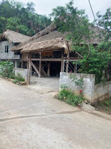 NAM THA homestay