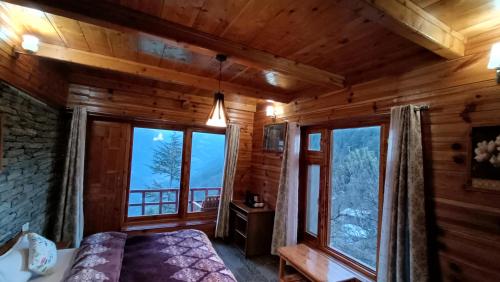 Ishan Log Huts- A Boutique Homestay-since 1999