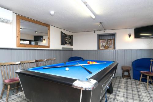 Pass the Keys Modern en-suite room in country PubRestaurant 4 Pass the Keys Modern en-suite room in country PubRestaurant 4