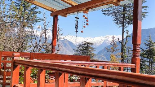 Ishan Log Huts- A Boutique Homestay-since 1999