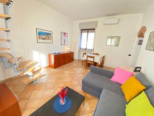  Elegante e Spaziosa nel Cuore di Trezzano in Trezzano Rosa