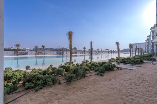 Crystal water lagoon living in District One, Dubaj (zdjęcie 9)
