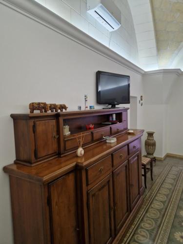 Jack Room in Trinitapoli