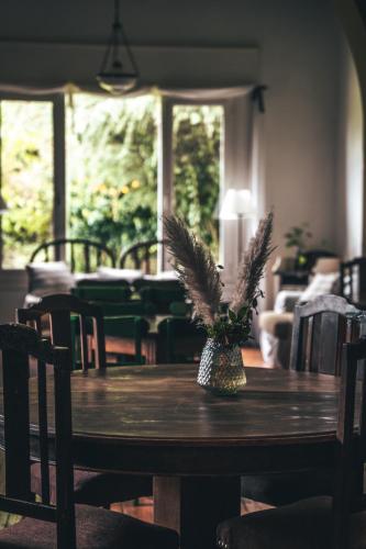 HOSTAL CRUZ CHICA in 拉昆布雷
