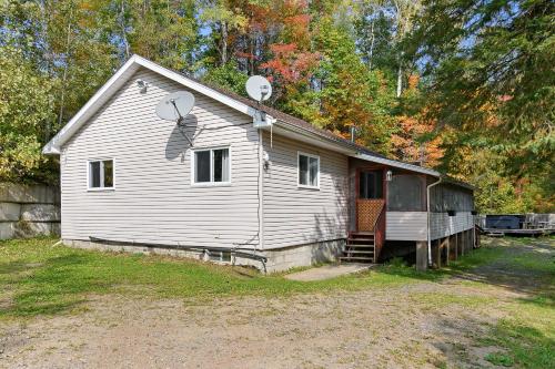Viesnīcas āriene, Chalet chaleureux avec spa près de Mont-Tremblant (Chalet chaleureux avec spa pres de Mont-Tremblant) in Boileau (QC)