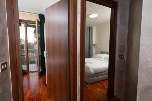 Apartment Forum IV, Milan