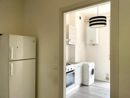 Double Room image 10