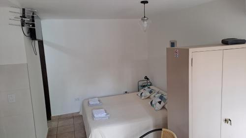One-Bedroom Apartment image 6