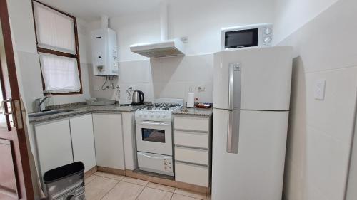 One-Bedroom Apartment image 5