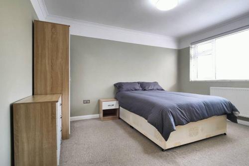 Cosy 2-bed apt in South Croydon