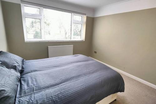 Cosy 2-bed apt in South Croydon