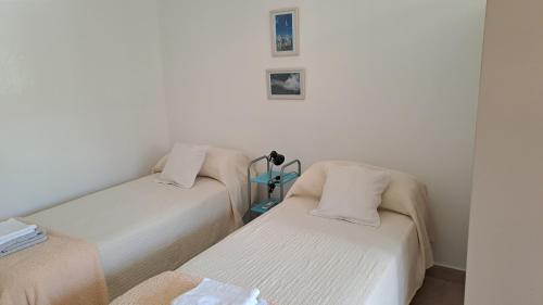 One-Bedroom Apartment image 1