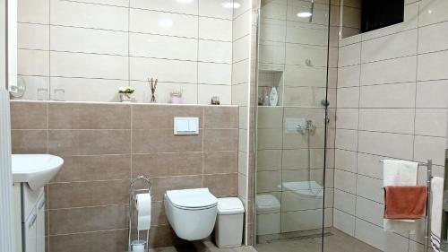 Dušš, Apartman Katarina in Cakovec