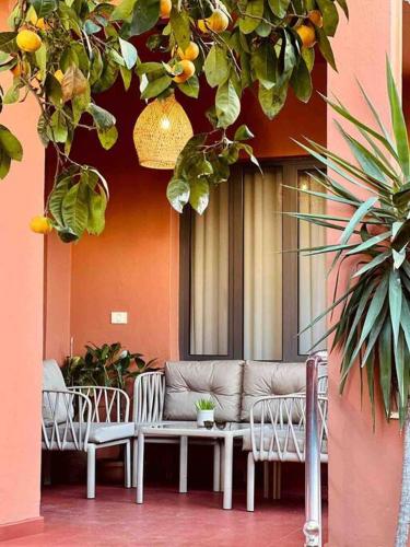 Zarlett House, Pazari ri ,Villa with Garden,Parking, Tirana