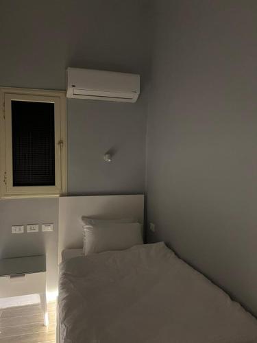 Paris east 2