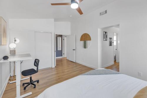 IndyOasis: pool*spa*games*BBQ*4BR2BA. Wlk2Festivls IndyOasis: pool*spa*games*BBQ*4BR2BA. Wlk2Festivls