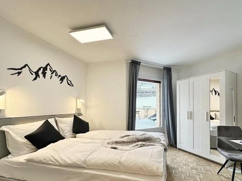 Im Zentrum, 2 Personen mit Garage (Pool) - CB102 - Apartment - St. Moritz