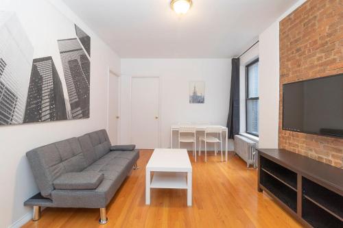 Two-Bedroom Apartment image 8