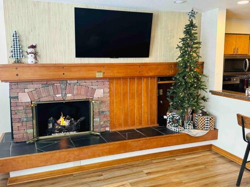 Keystone Lakeside Condo in Keystone, USA