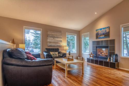 3 bedrooms, 5 beds