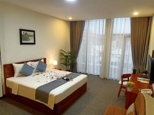 Suite with City View