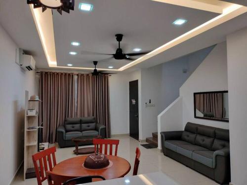 Hani Homestay @Banting, Selangor