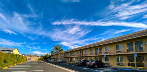 New Star Inn El Monte, CA - Los Angeles in El Monte, Vereinigte Staaten von Amerika
