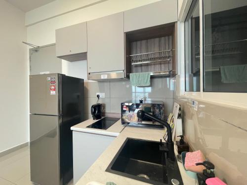 Amber 2B2B Cozy apt Wi-Fi TV Box near Encore Melaka