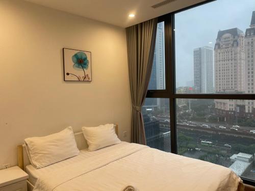 Three-Bedroom Apartment image 10