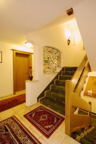 Létesítmények, Pension Walserheim in Lech Városközpont