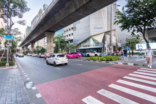 A2 Comfortable space wt Kitchen Bangkok 