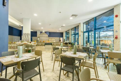 Restaurant, BSA Holiday Park Hotel - All Inclusive in Nisipurile de aur
