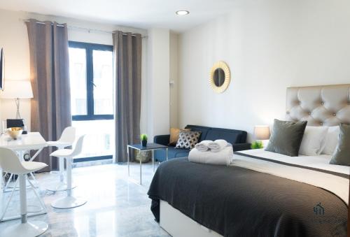 Living4malaga Golden Suite