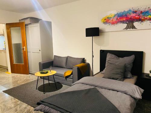 Schönes Wohnen in Groß-Buchholz - Zentral+Modern, Hannover