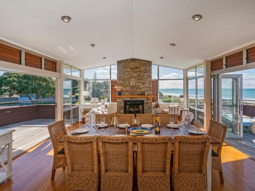 Absolute Beachfront Paradise - Whiritoa Beach Home photo 2