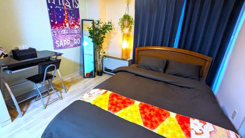 room detail thumbnail 2