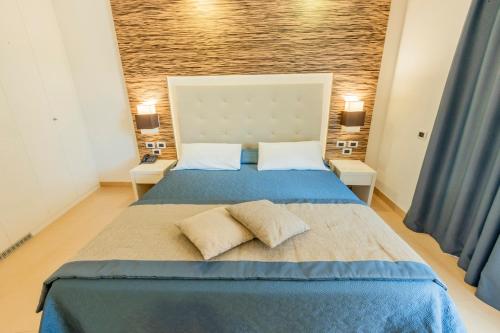 Prince Franklyn Hotel Room Type - Junior Suite with Balcony