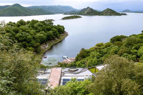 . LohonoStays Villa Habu