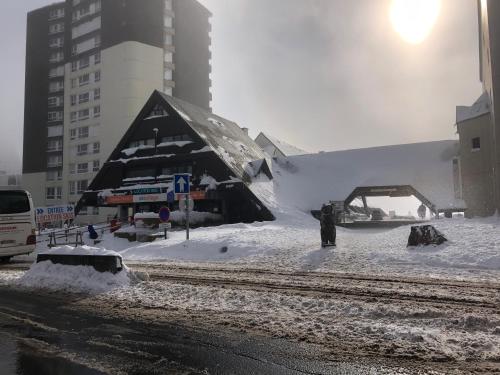 LA MAISONETTE A 5 KM DU SUPER LIORAN