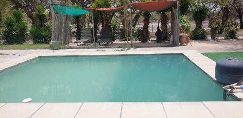 Piscina, Paradise Camp Rooms in Grootfontein
