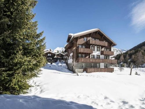 Apartment Maria by Interhome 3348541 Saas-Fee