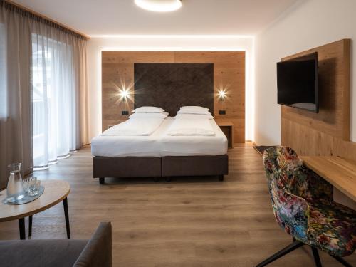 Hotel Blitzburg - image 12