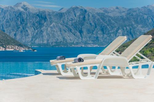Peldbaseins, Lavender Bay Apartment D9 in Donji Morinj