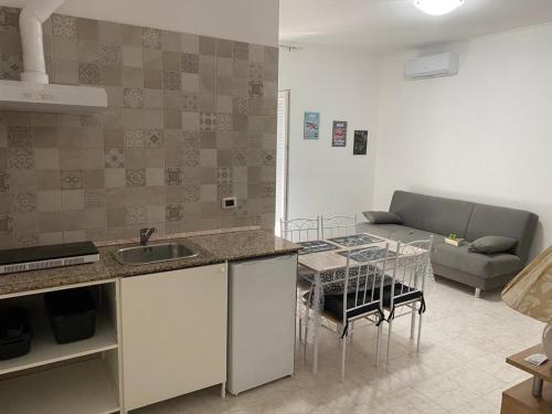 廚房, HOLIDAY PATRIZIA'S HOME 2.0 in 聖焦爾焦約尼科