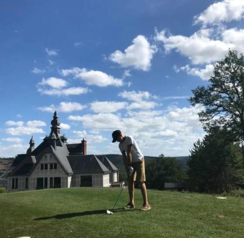 Escale Chambre d'hôtes Au coeur du vieux Profondeville entre Namur et Dinant