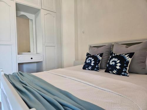 Breeze Haven Trou aux Biches