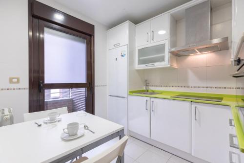 Laboa - baskeyrentals, Lekeitio (Foto 3)