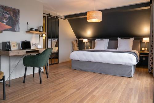 room detail thumbnail 0